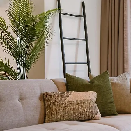 Huswell - Beautiful & Warm With Terrace In Appartement